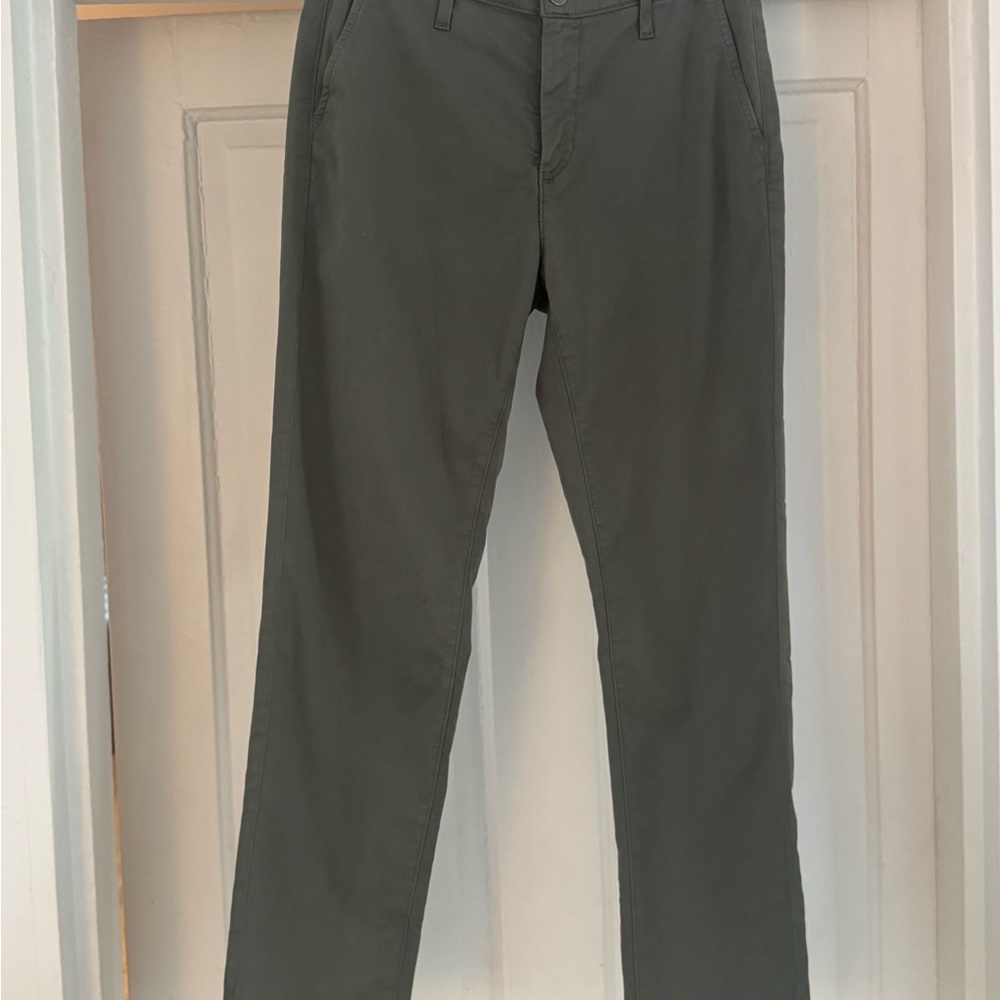 AG Adriano Goldschmied Caden Tailored Trouser in gray/green.